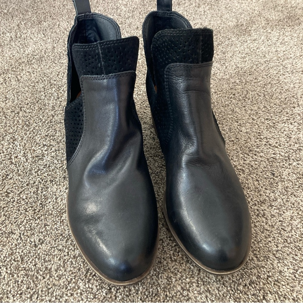 Lucky Brand Boots Womens Sz 8 Belgon Ankle Bootie Black Leather Slip On